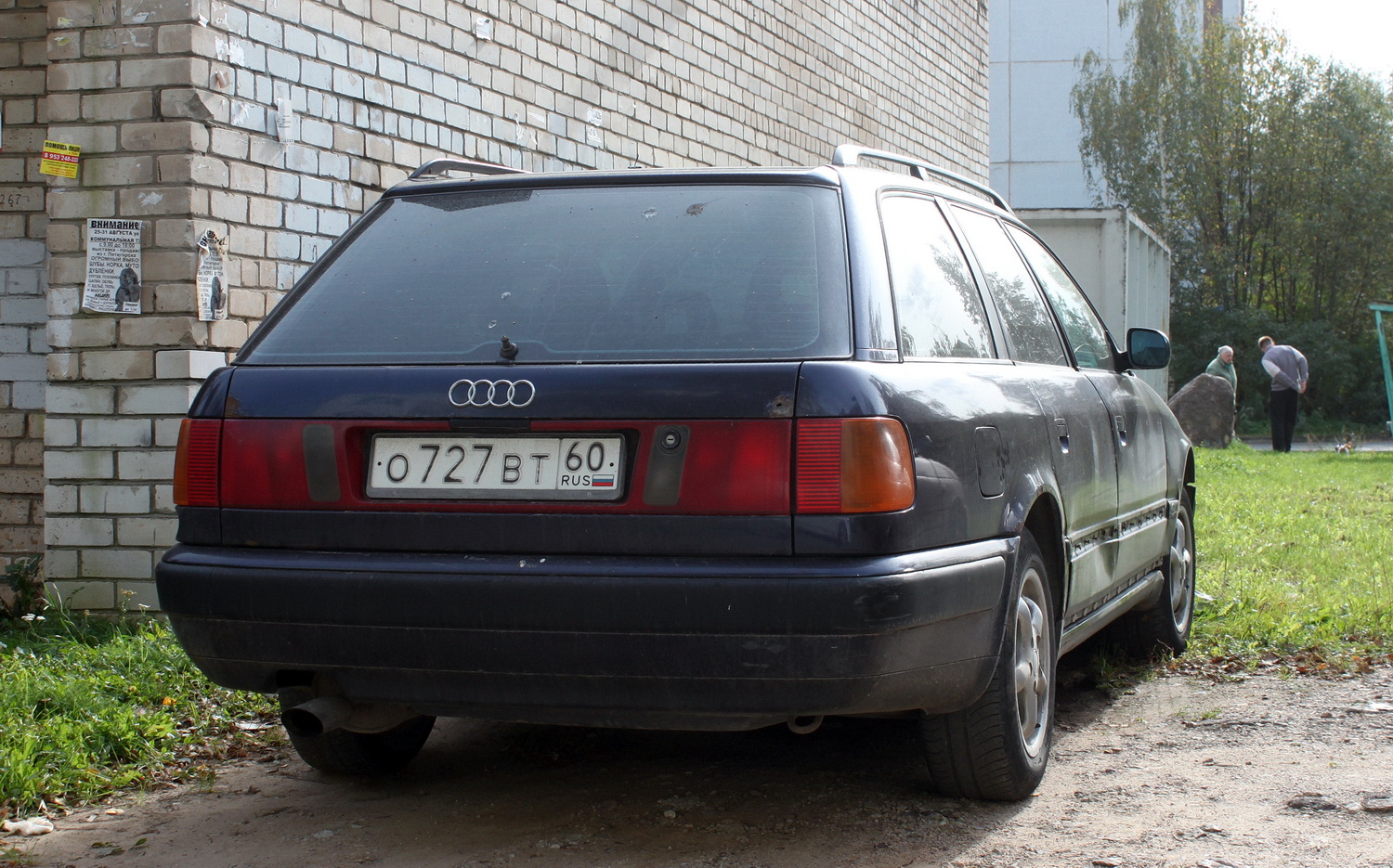 Псковская область, № О 727 ВТ 60 — Audi 100 Avant (C4) '90-94
