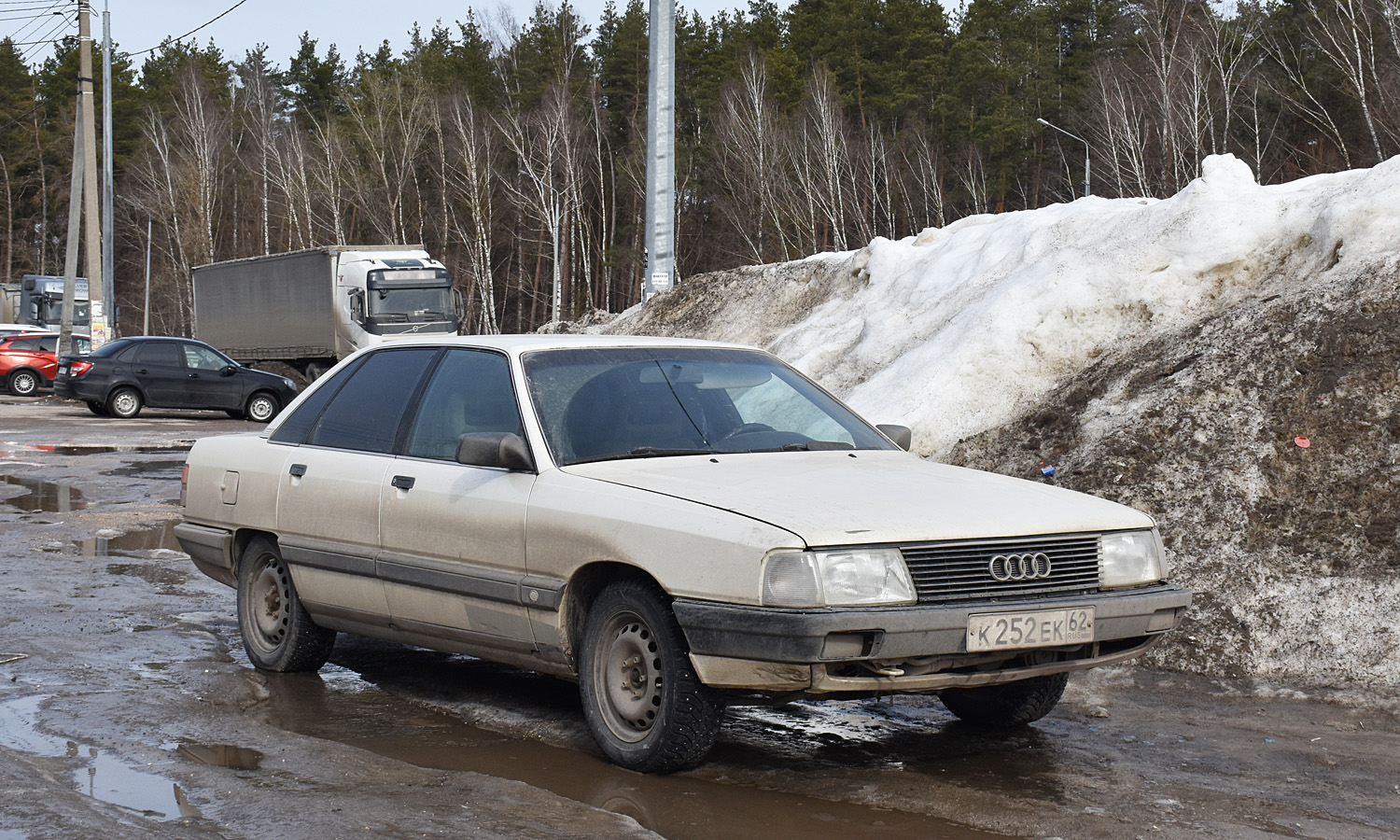 Рязанская область, № К 252 ЕК 62 — Audi 100 (C3) '82-91