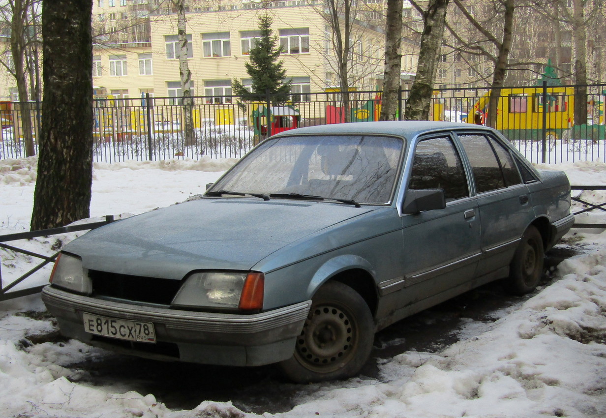 Санкт-Петербург, № Е 815 СХ 78 — Opel Rekord (E2) '82-86