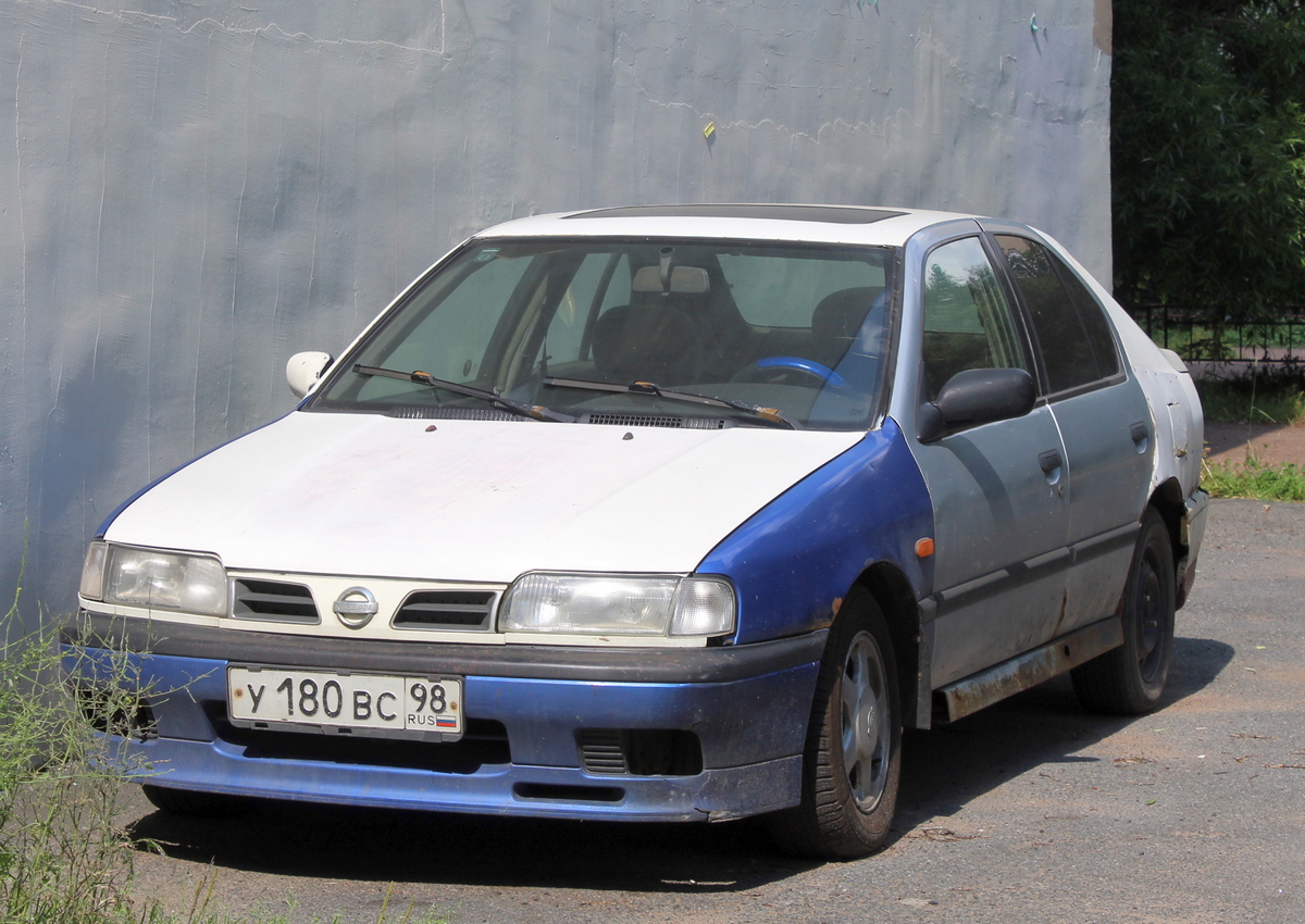 Санкт-Петербург, № У 180 ВС 98 — Nissan Primera (P11) '95-02