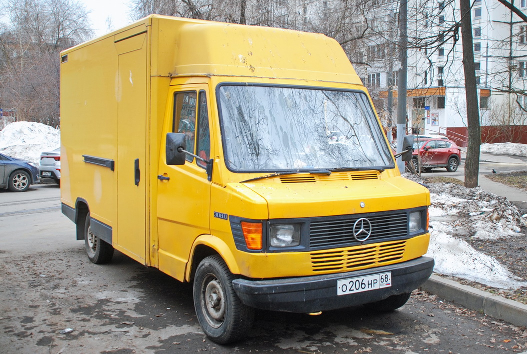 Тамбовская область, № О 206 НР 68 — Mercedes-Benz T1 308D '76-96