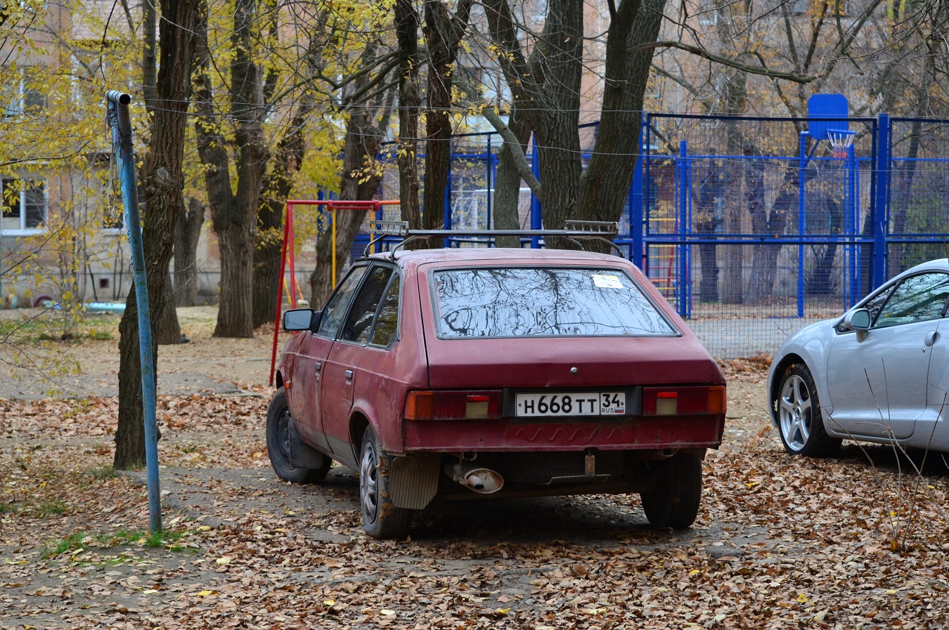 Волгоградская область, № Н 668 ТТ 34 — Москвич-21412 '86-94