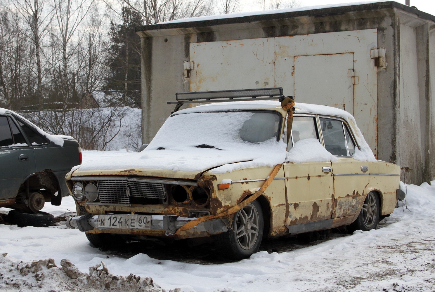Псковская область, № К 124 КЕ 60 — ВАЗ-2106 Жигули '75-06