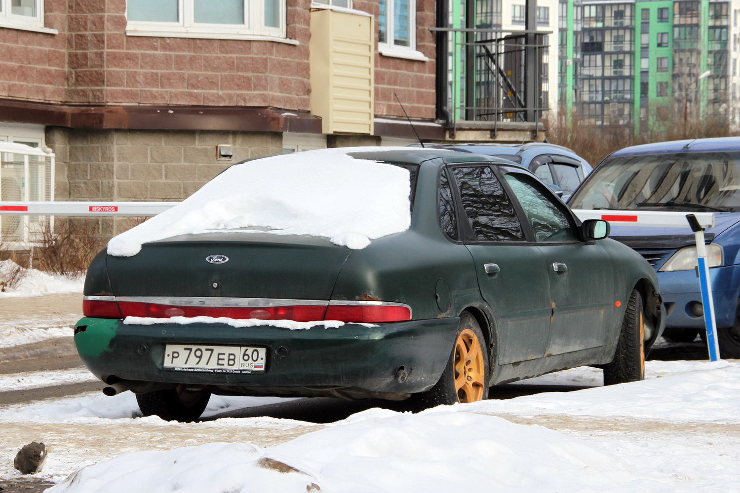 Псковская область, № Р 797 ЕВ 60 — Ford Scorpio (2G) '94-98