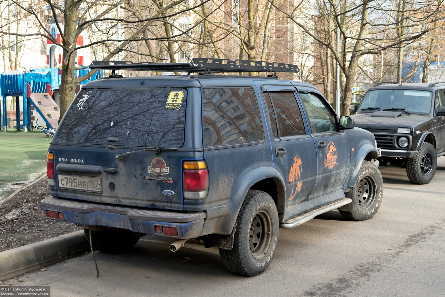 Москва, № С 795 НЕ 197 — Ford Explorer (2G) '94-01