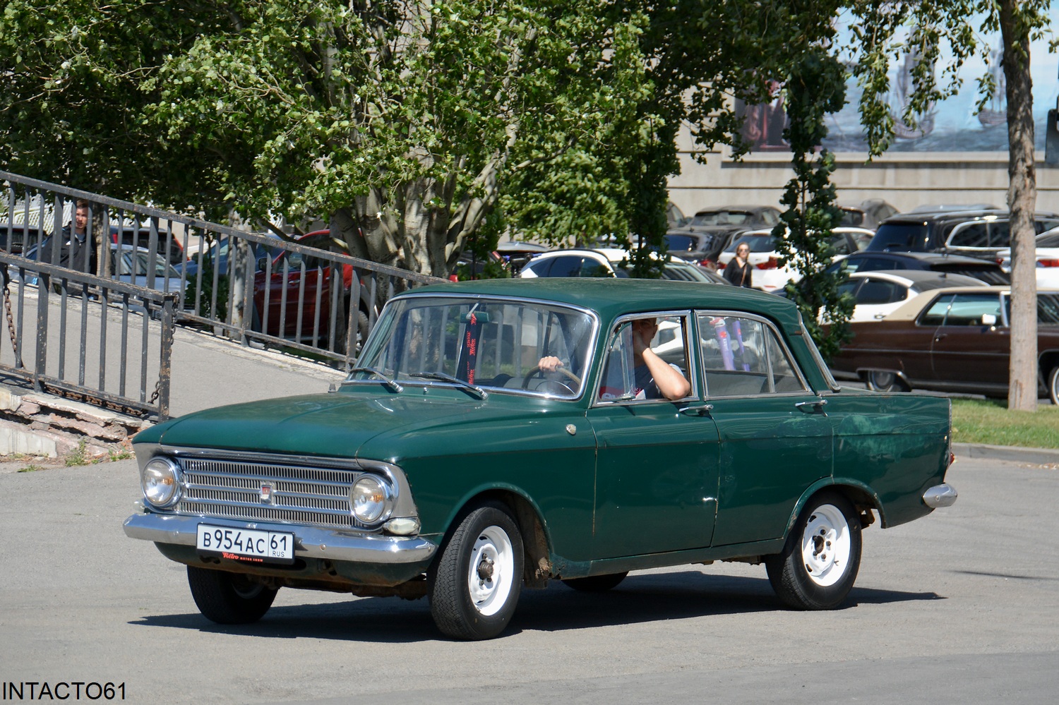 Ростовская область, № В 954 АС 61 — Москвич-408 '64-69; Ростовская область — Retro Motor Show_2024_Май