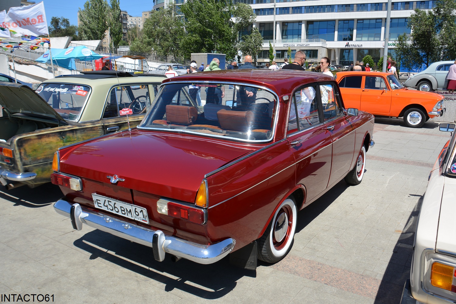 Ростовская область, № Е 456 ВМ 61 — Москвич-412ИЭ (Иж) '70-82; Ростовская область — Retro Motor Show_2024_Май