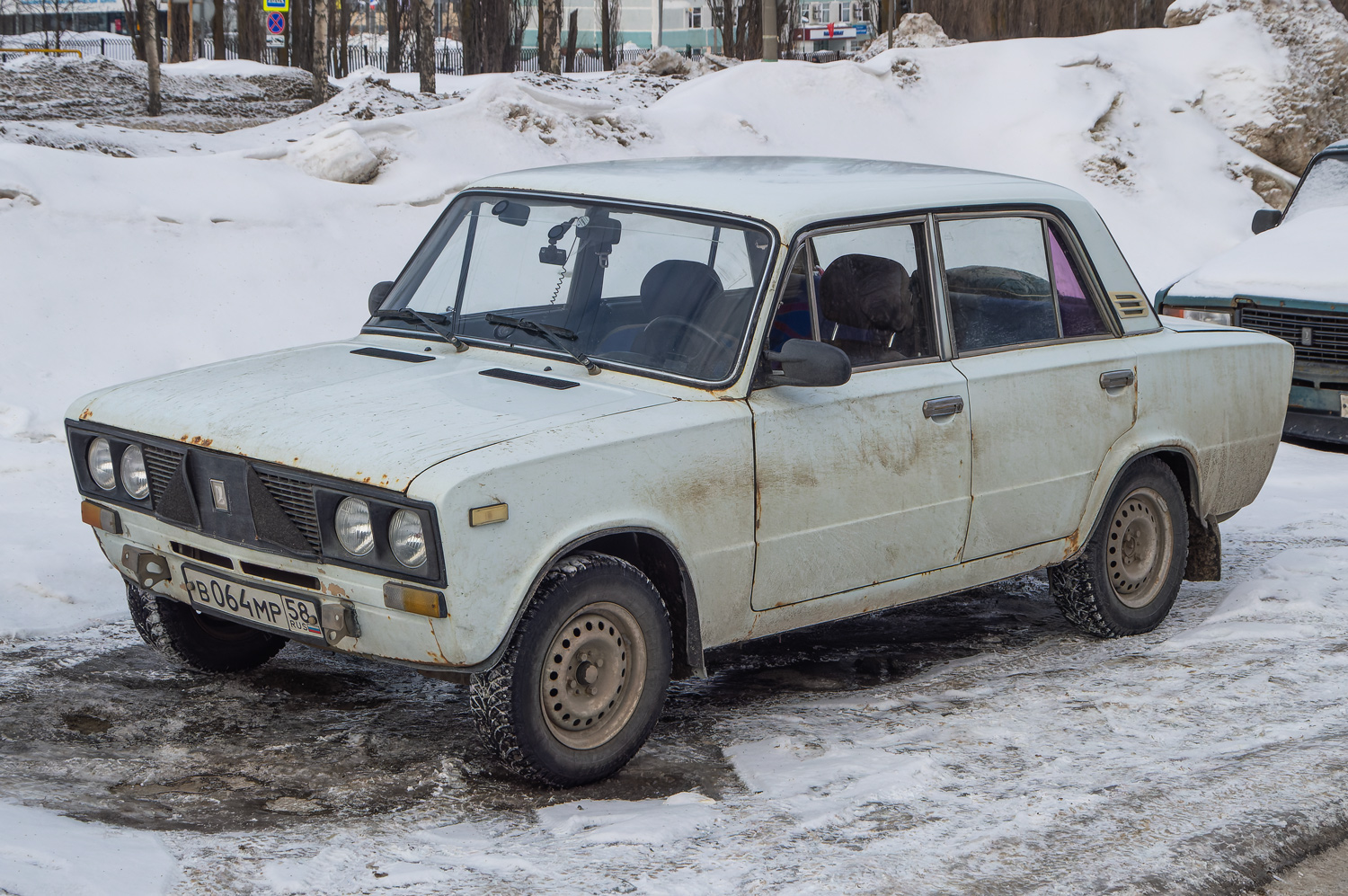 Пензенская область, № В 064 МР 58 — ВАЗ-21061 Жигули '79-01