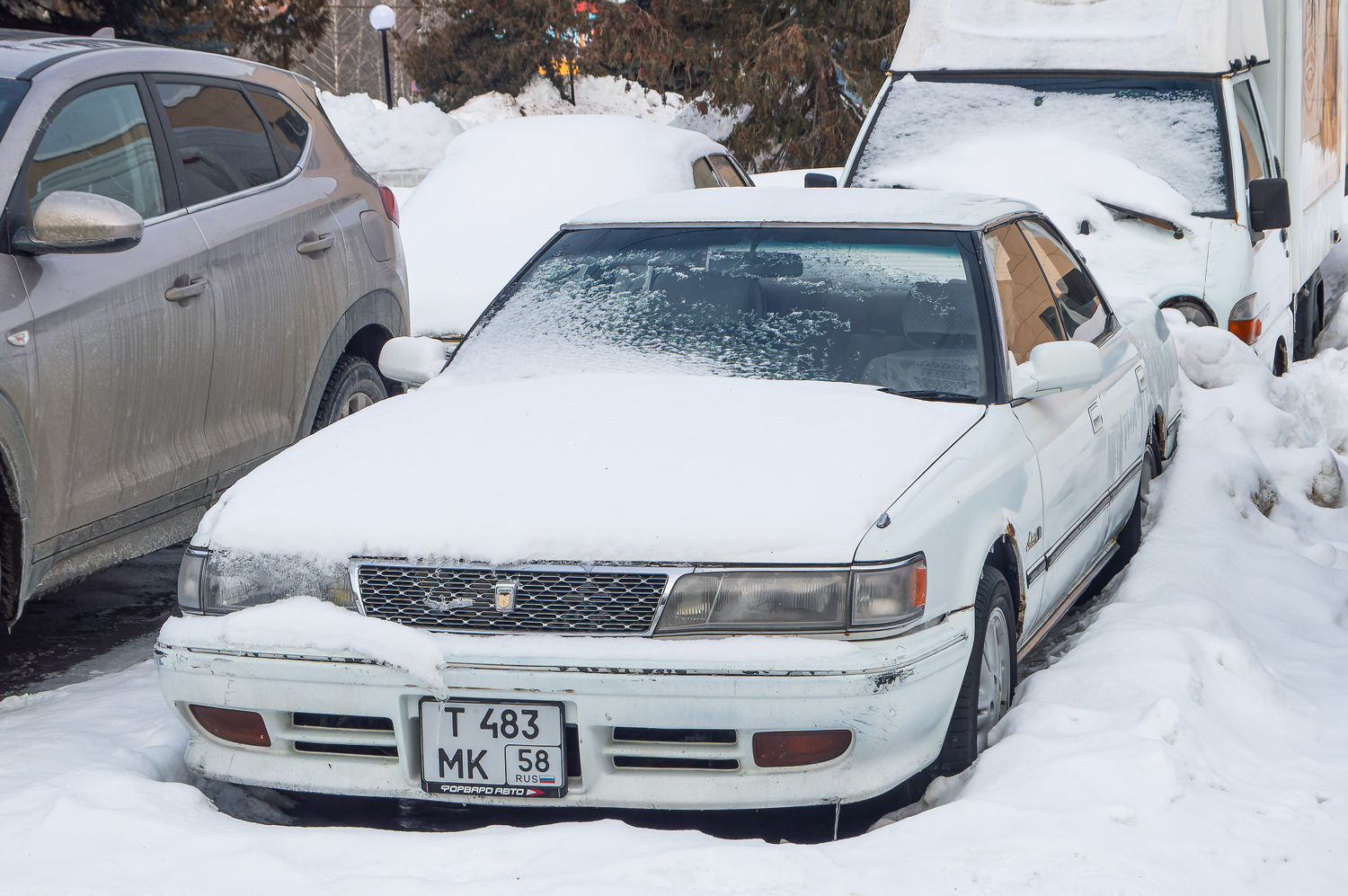 Пензенская область, № Т 483 МК 58 — Toyota Chaser (Х80) '88-92