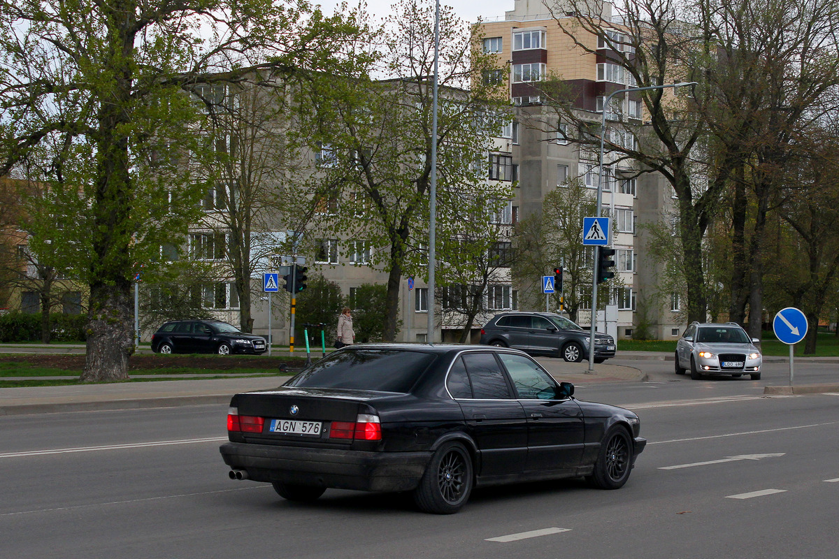 Литва, № AGN 576 — BMW 5 Series (E34) '87-96