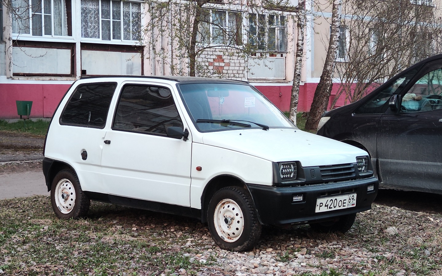 Тверская область, № Р 420 ОЕ 69 — ВАЗ-11113 (ЗМА) '96-06