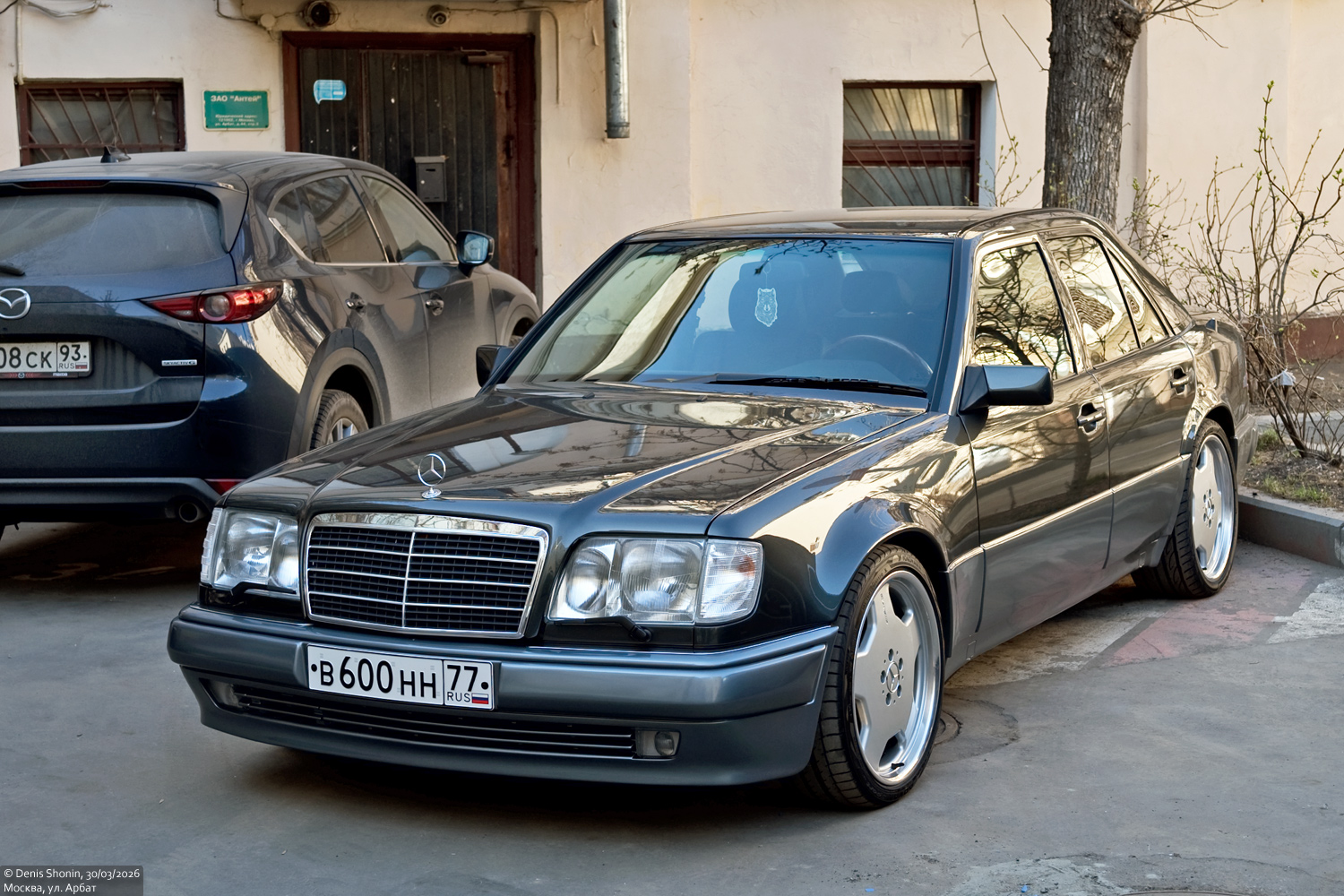 Москва, № В 600 НН 77 — Mercedes-Benz (W124) '84-96