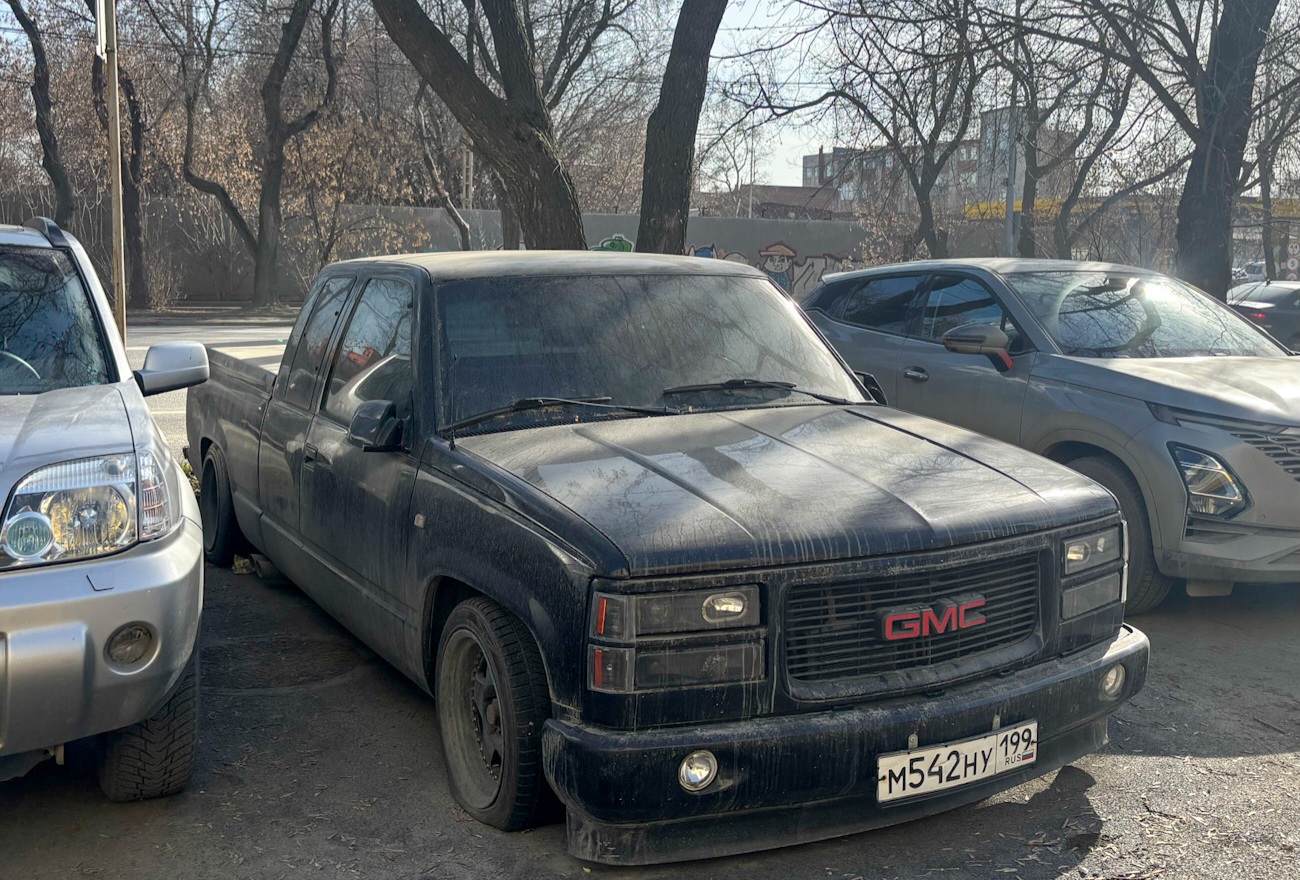 Свердловская область, № М 542 НУ 199 — GMC Yukon (1G) '91-99