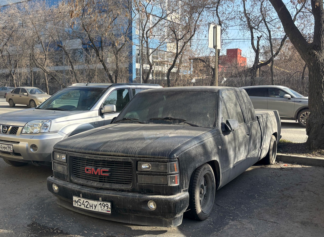 Свердловская область, № М 542 НУ 199 — GMC Yukon (1G) '91-99