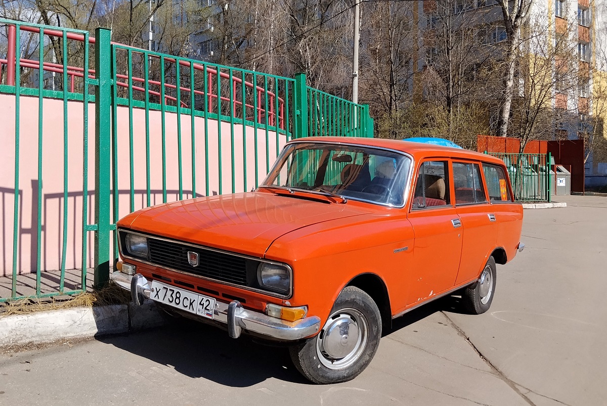 Москва, № Х 738 СК 42 — Москвич-2137 '76-85; Кемеровская область - Кузбасс — Вне региона