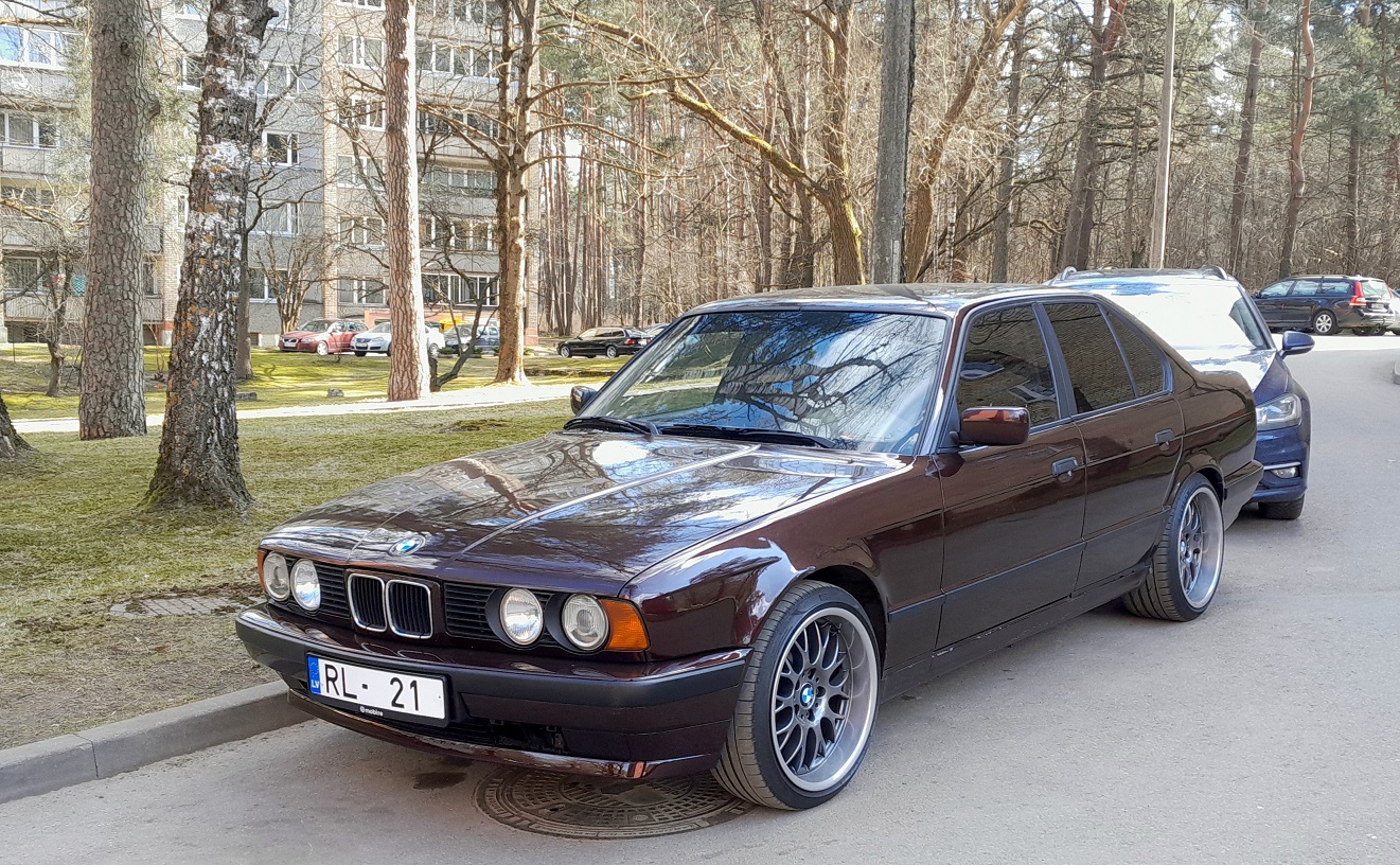 Латвия, № RL-21 — BMW 5 Series (E34) '87-96