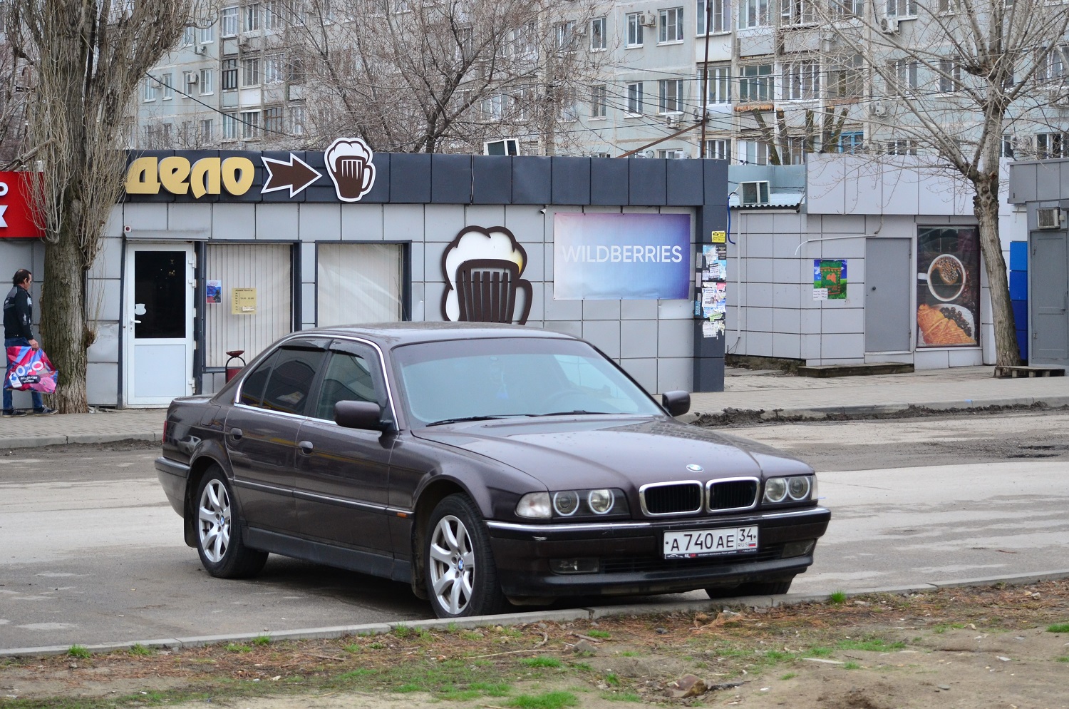 Волгоградская область, № А 740 АЕ 34 — BMW 7 Series (E38) '94-01