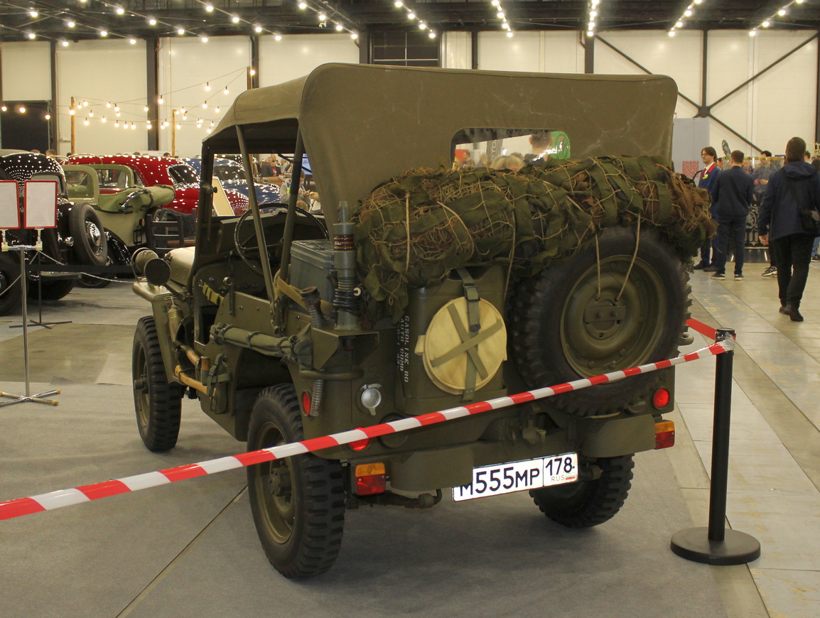 Санкт-Петербург, № М 555 МР 178 —  Модель неизвестна; Санкт-Петербург — Олдтаймер-Галерея Ильи Сорокина