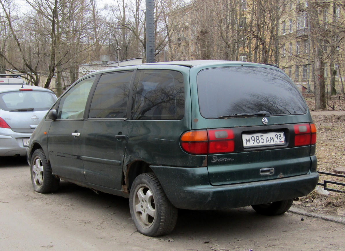 Санкт-Петербург, № М 985 АМ 98 — Volkswagen Sharan (7M) '95-00