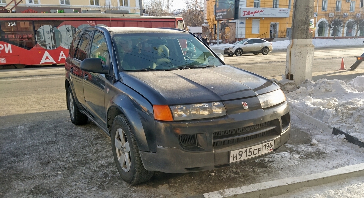Свердловская область, № Н 915 СР 196 — Saturn Vue '01-05