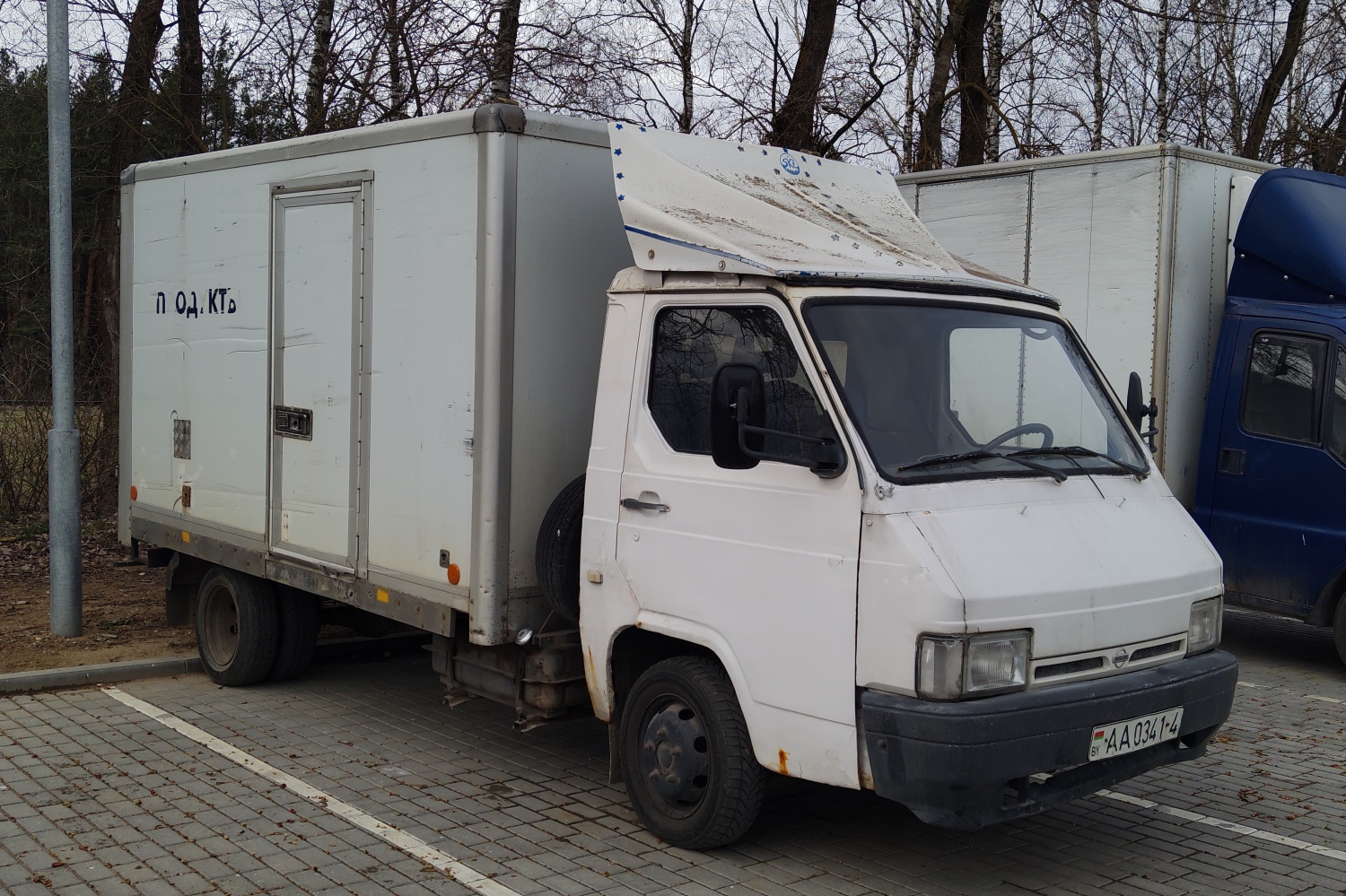 Гродненская область, № АА 0341-4 — Nissan Trade '86-01