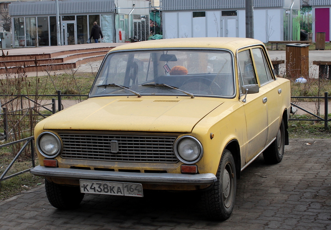 Саратовская область, № К 438 КА 164 — ВАЗ-21013 Жигули '77-88