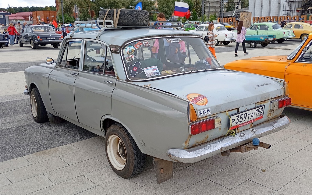 Санкт-Петербург, № Р 359 ТА 198 — Москвич-412ИЭ '69-75; Новгородская область — "Авто Ретро Вече 2025"