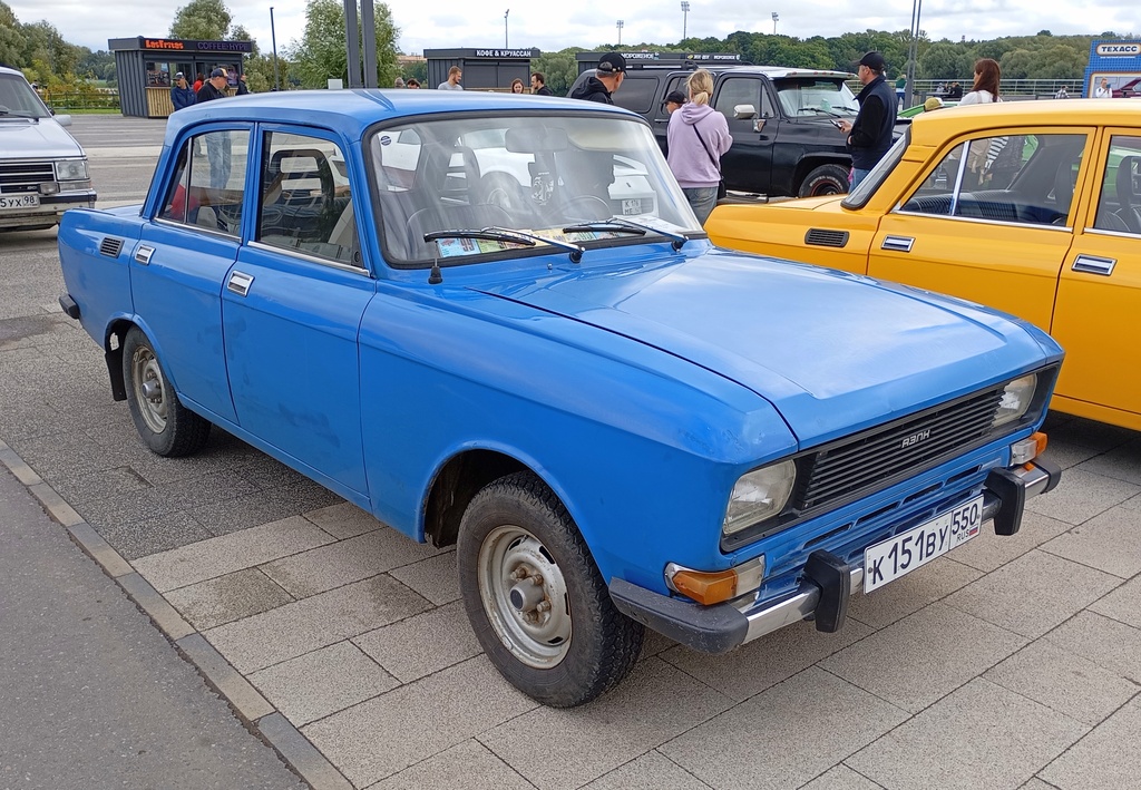 Московская область, № К 151 ВУ 550 — Москвич-2140 '76-88; Новгородская область — "Авто Ретро Вече 2025"