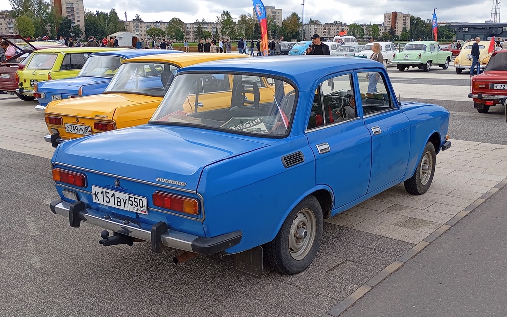 Московская область, № К 151 ВУ 550 — Москвич-2140 '76-88; Новгородская область — "Авто Ретро Вече 2025"