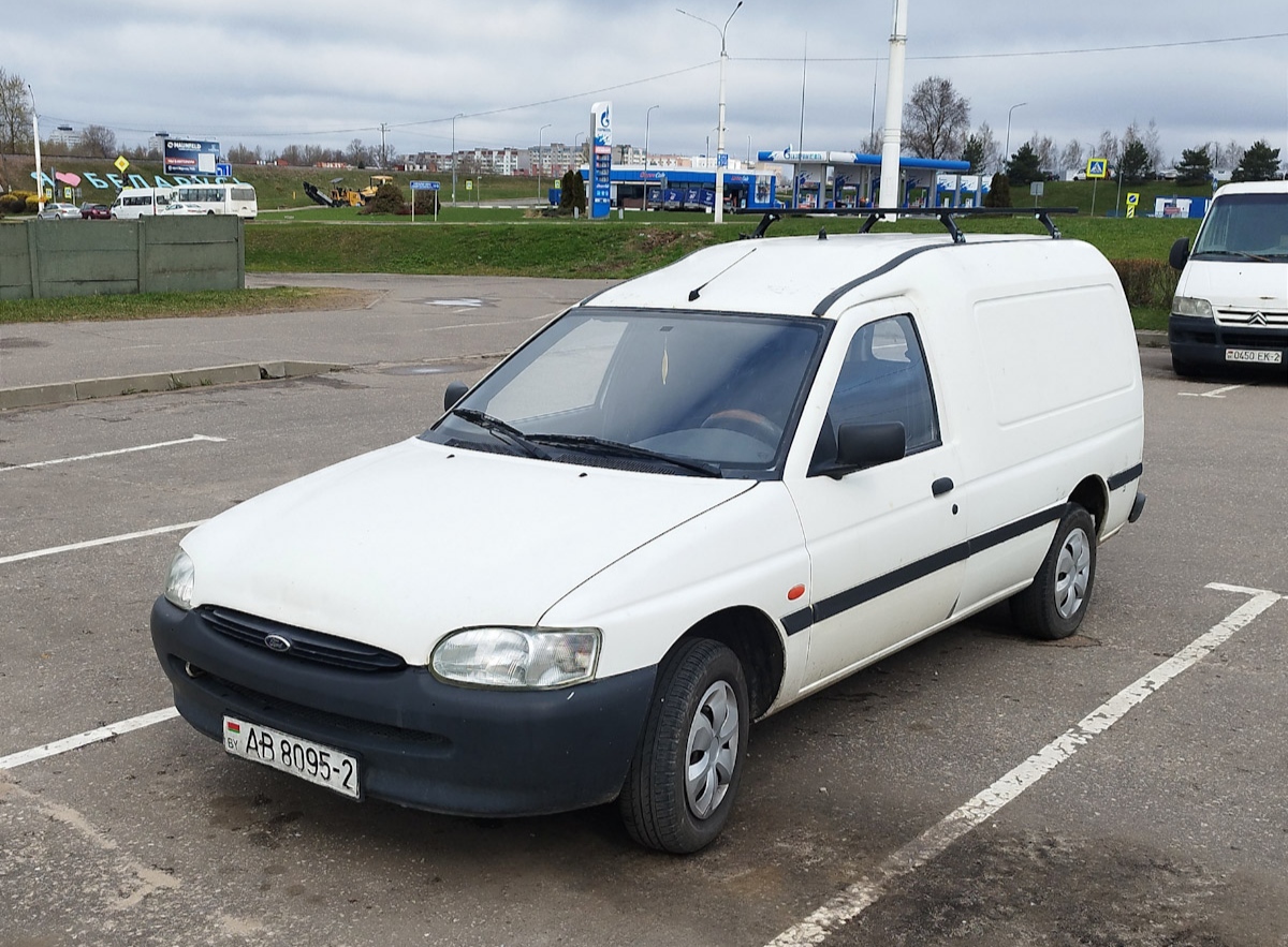 Витебская область, № АВ 8095-2 — Ford Escort MkVI '95-00