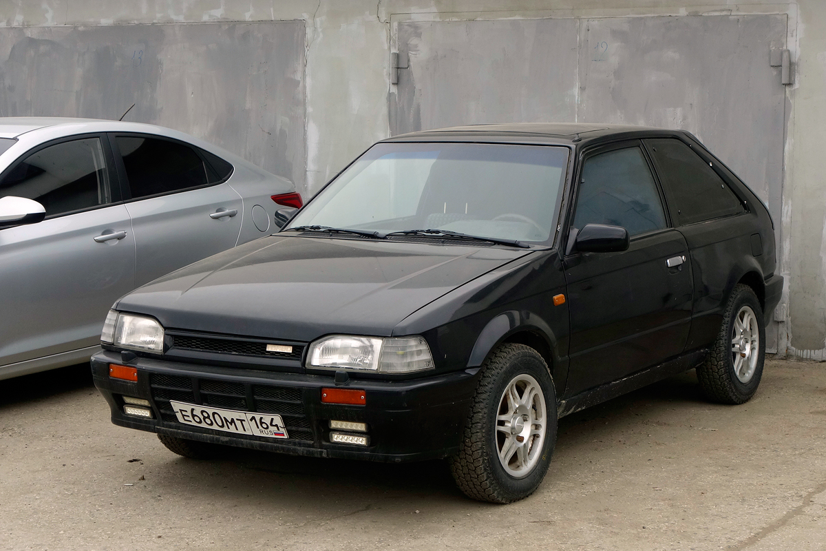 Саратовская область, № Е 680 МТ 164 — Mazda 323 (BF) '86-94