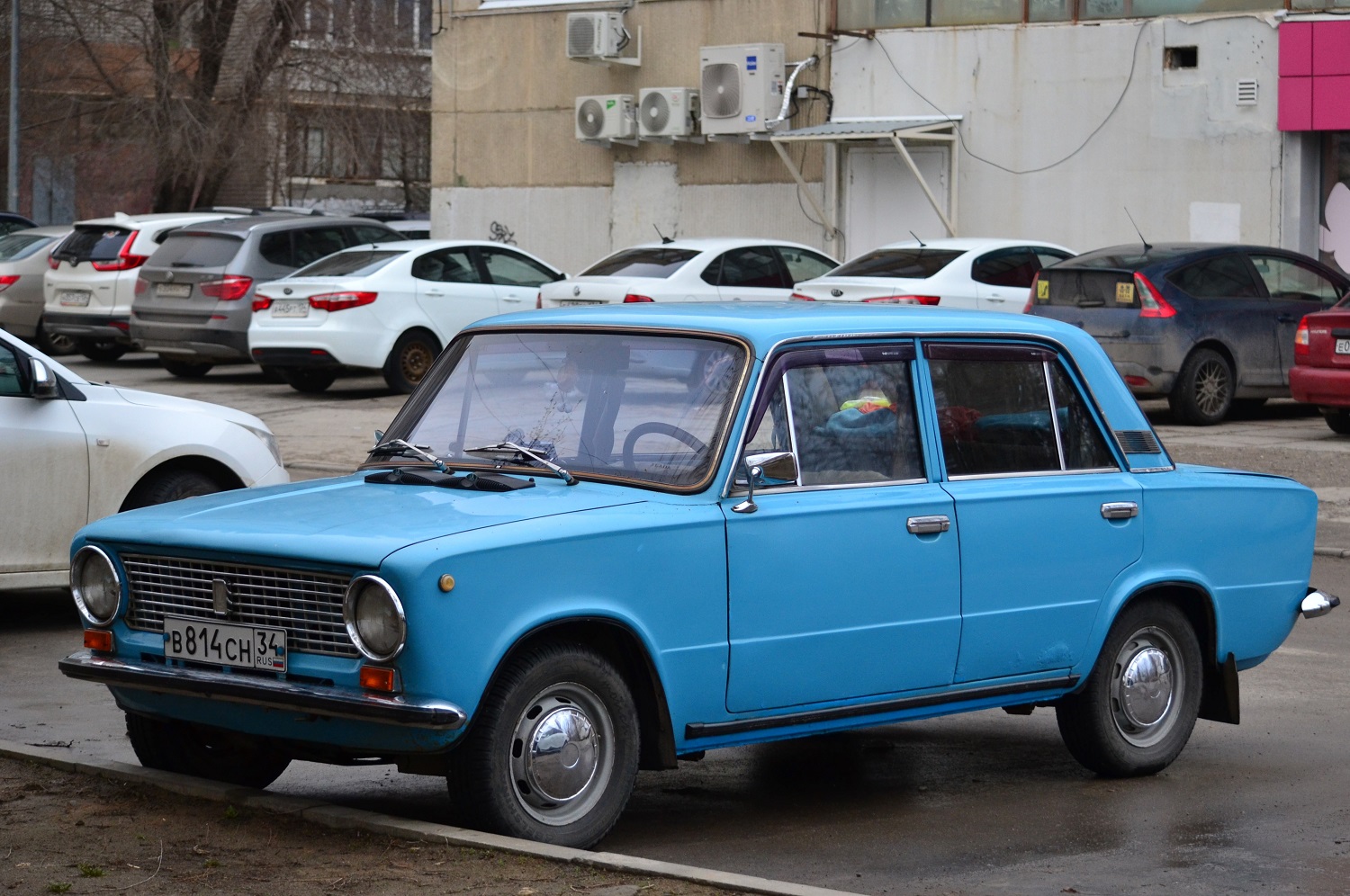 Волгоградская область, № В 814 СН 34 — ВАЗ-21011 Жигули '74-83