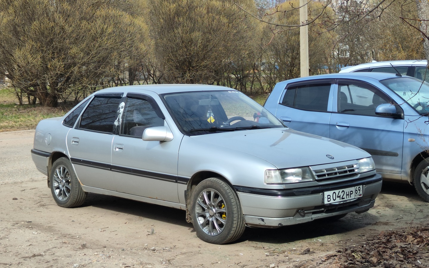 Тверская область, № В 042 НР 69 — Opel Vectra (A) '88-95