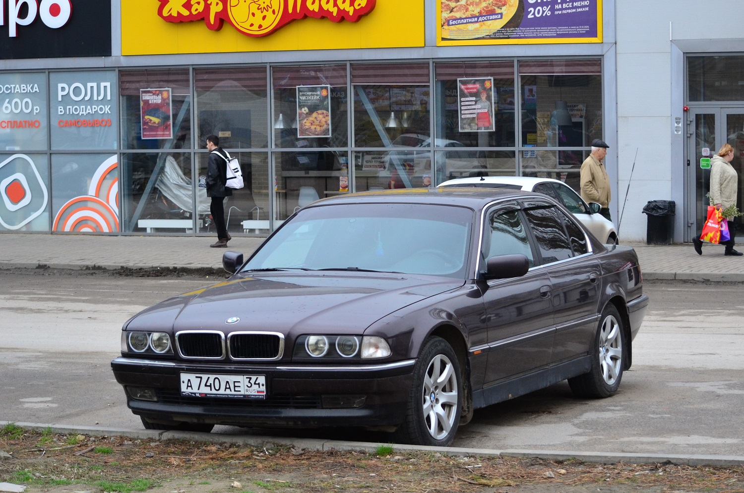 Волгоградская область, № А 740 АЕ 34 — BMW 7 Series (E38) '94-01