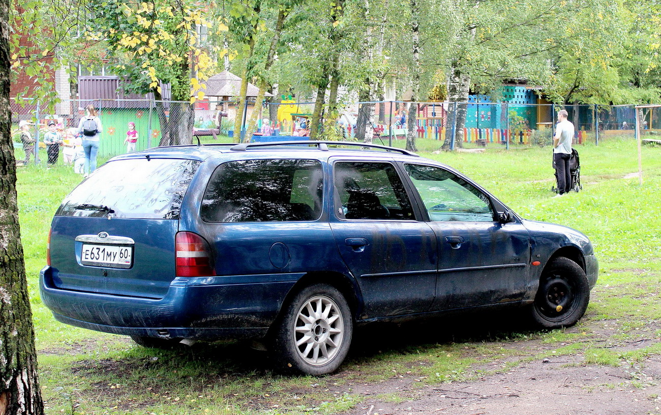 Псковская область, № Е 631 МУ 60 — Ford Mondeo (2G) '96-00