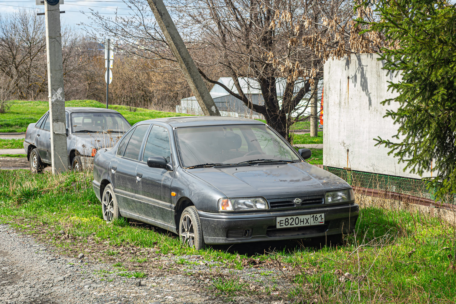 Ростовская область, № Е 820 НХ 161 — Nissan Primera (P10) '90-96
