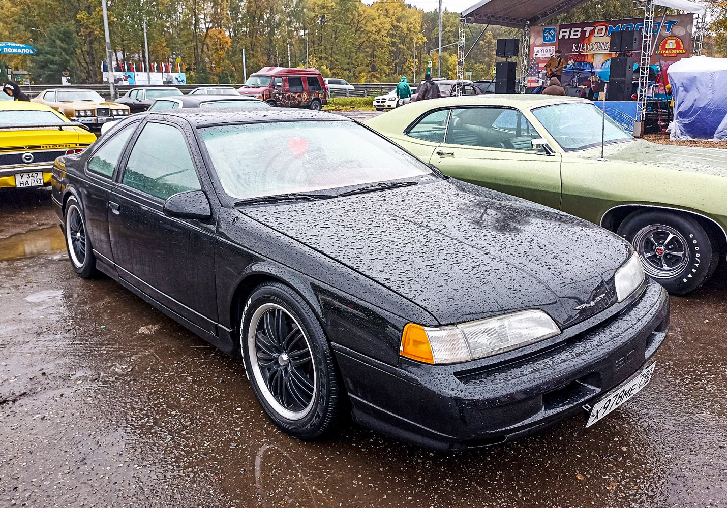 Москва, № Х 978 МЕ 790 — Ford Thunderbird (10G) '89-97; Московская область — Автомолот Классик-фест