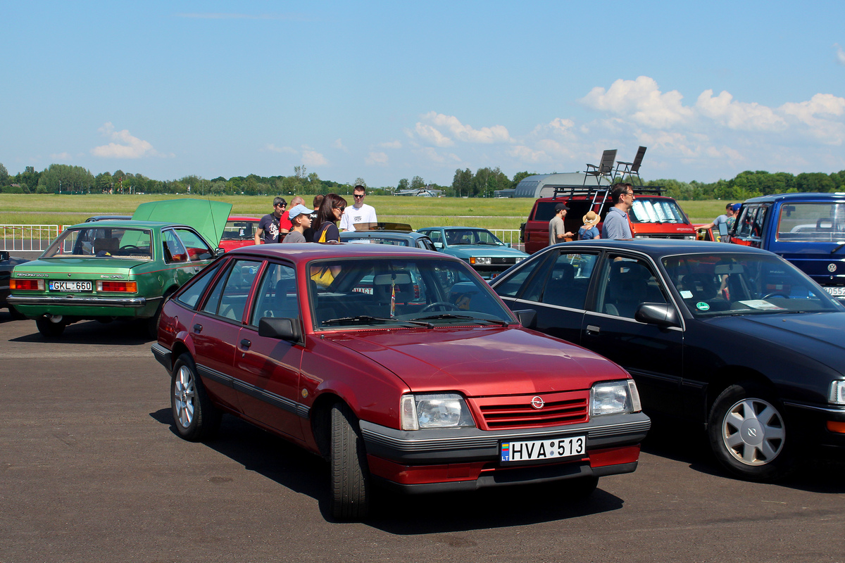 Литва, № HVA 513 — Opel Ascona (C) '81-88; Литва — Retro mugė 2024