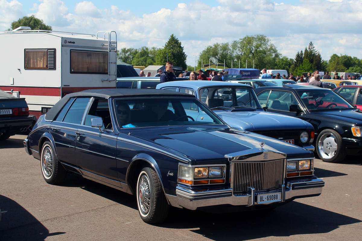 Литва, № BL-69088 — Cadillac Seville (2G) '79-85; Литва — Retro mugė 2025
