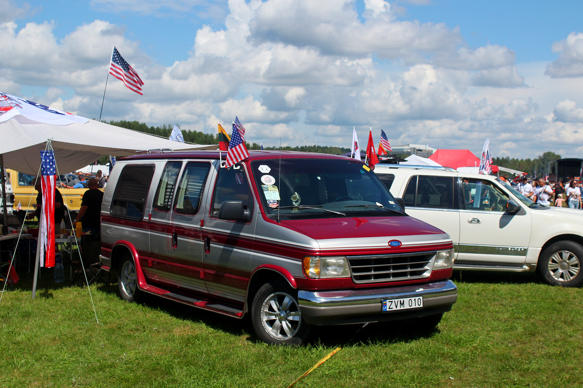 Литва, № ZVM 010 — Ford E-Series (4G) '92-07; Литва — American Spirit 2025