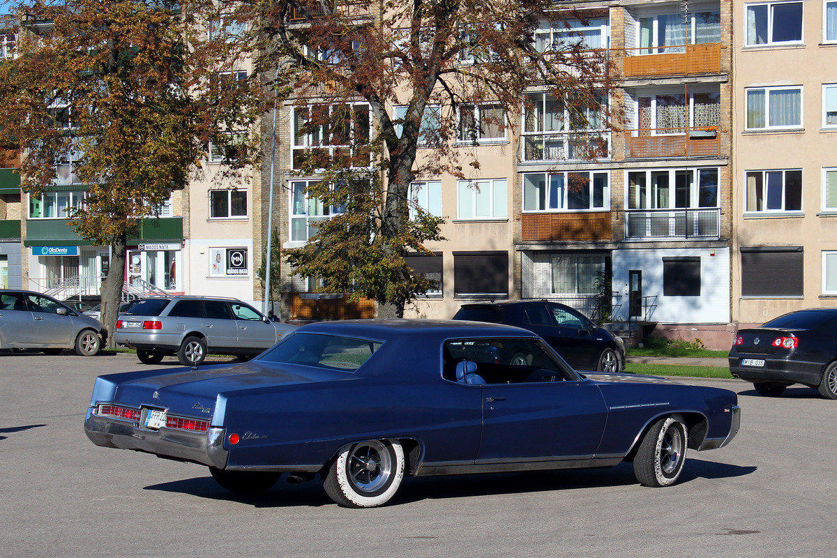 Литва, № FFR 229 — Buick Electra (3G) '65-70