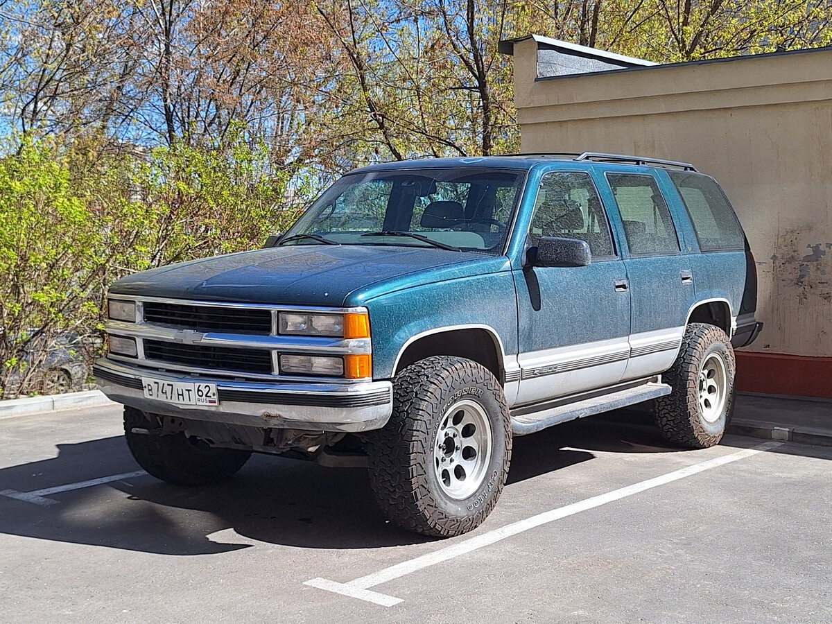 Рязанская область, № В 747 НТ 62 — Chevrolet Tahoe (1G) '92-99