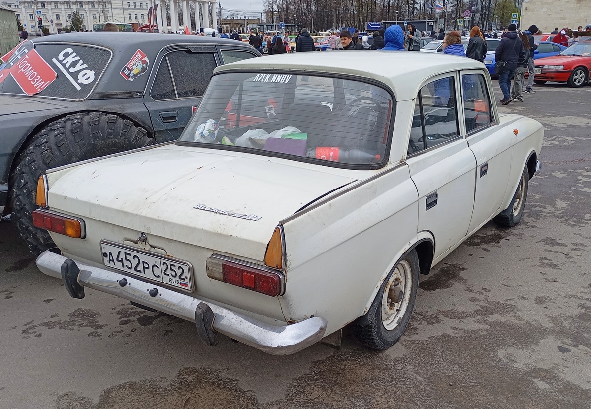 Нижегородская область, № А 452 РС 252 — Москвич-412ИЭ-028 (Иж) '82-01; Тверская область — Открытие сезона 2026 Тверского ретро-клуба