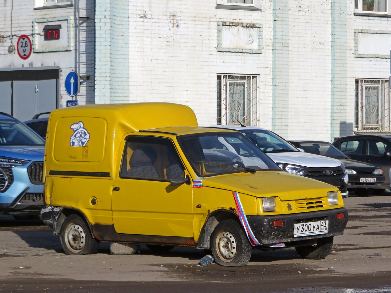Кировская область, № У 300 УА 43 — ВАЗ-17013 Тойма (ЗМА) '00-07