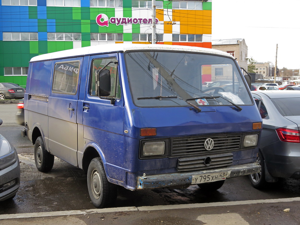 Кировская область, № У 795 ХН 43 — Volkswagen LT '75-96
