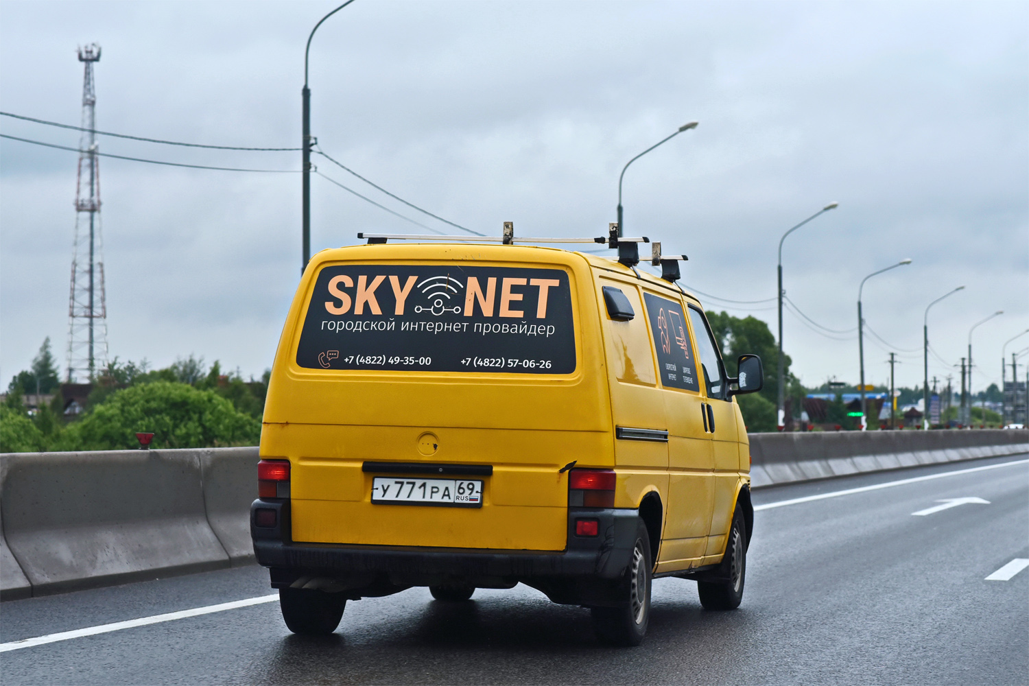 Тверская область, № У 771 РА 69 — Volkswagen Typ 2 (T4) '90-03