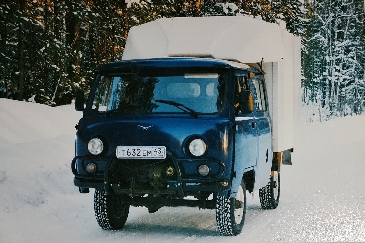 Кировская область, № Т 632 ЕМ 43 — УАЗ-39094 Фермер '96-03