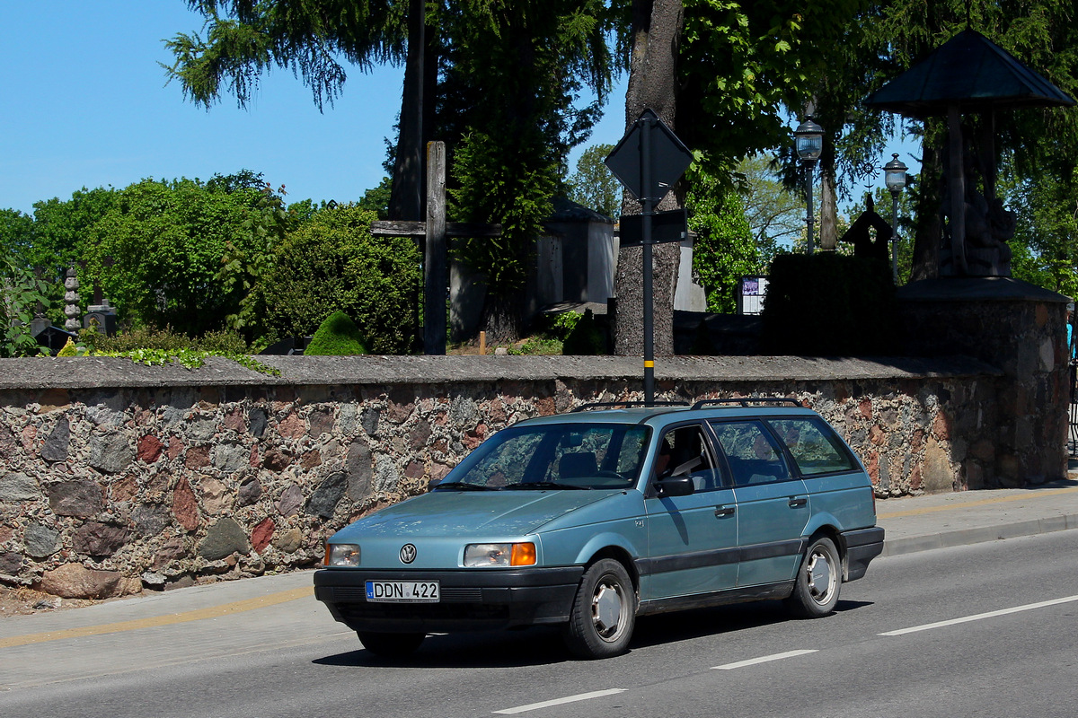 Литва, № DDN 422 — Volkswagen Passat Variant (B3) '88-93