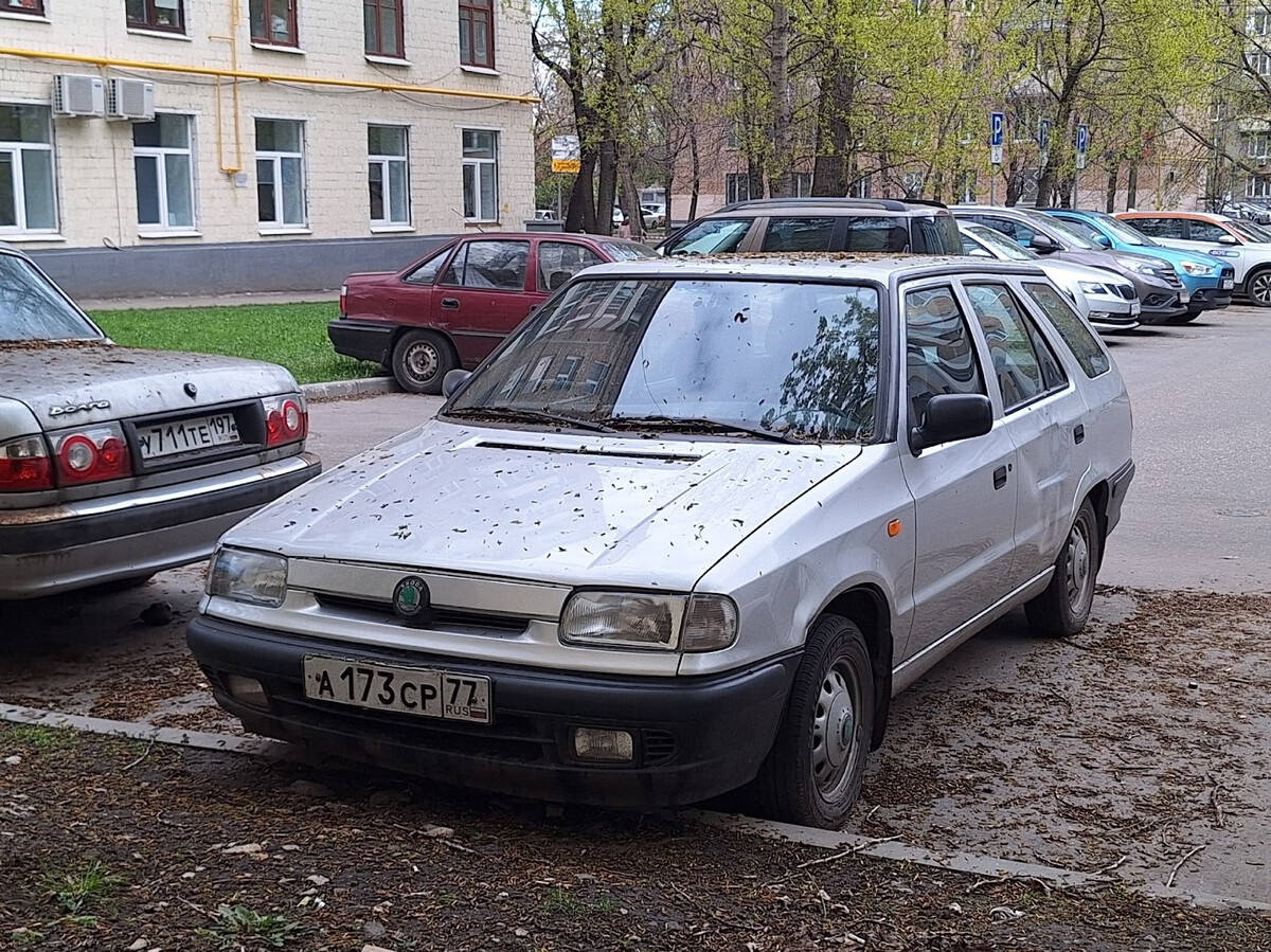 Москва, № А 173 СР 77 — Škoda Felicia (Typ 781, 791) '94-01