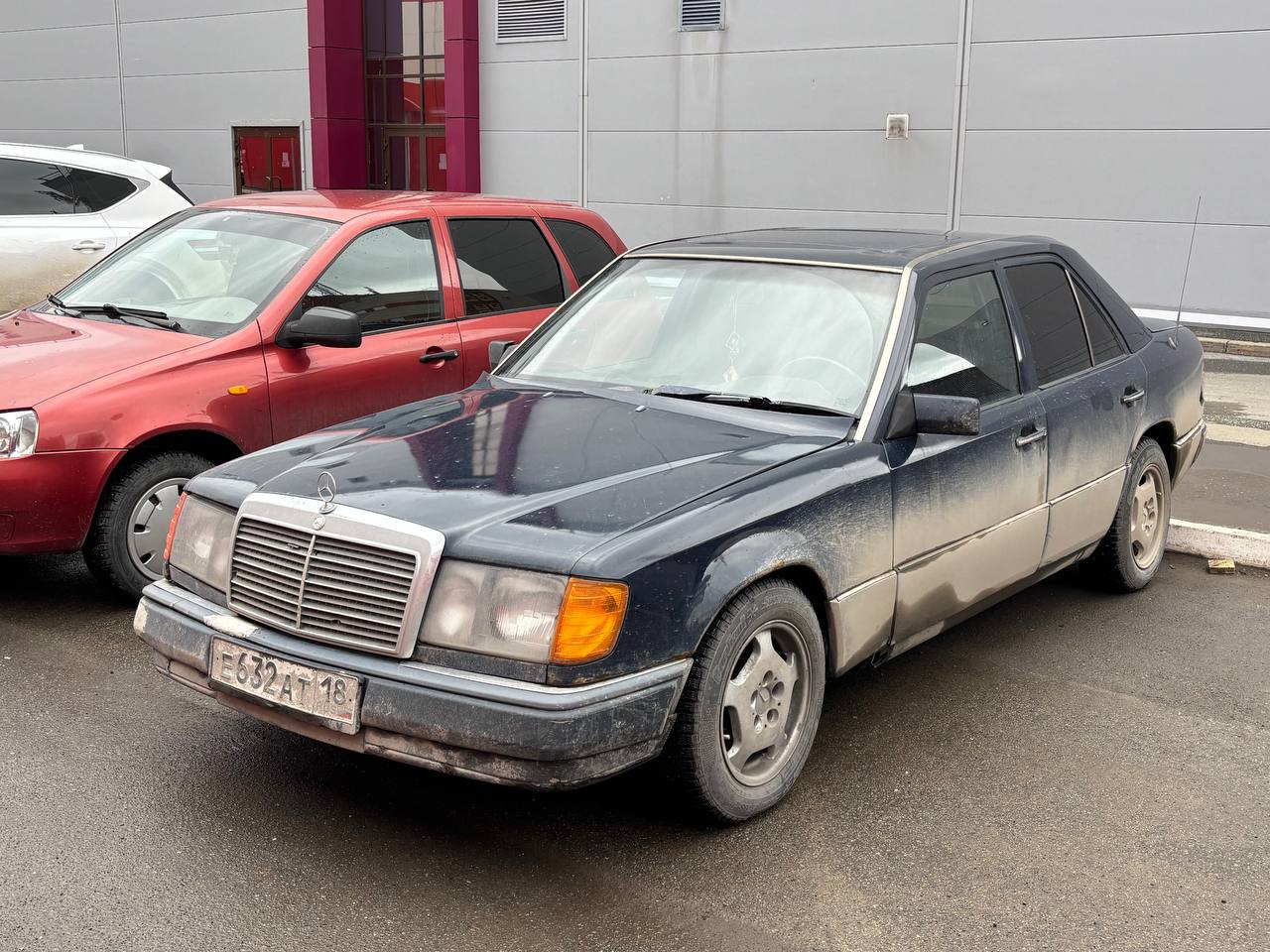Удмуртия, № Е 632 АТ 18 — Mercedes-Benz (W124) '84-96